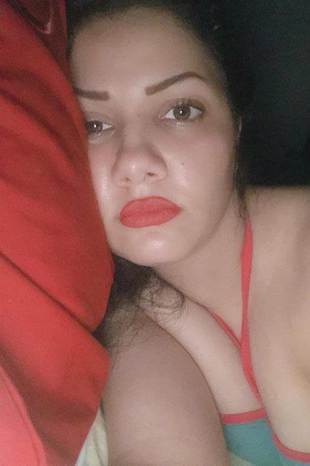 Leaked photos of a hot Arab wife 🔥🔥 #IhKtWstc