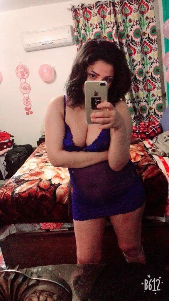 Leaked photos of a hot Arab wife 🔥🔥 #jakVPb8M