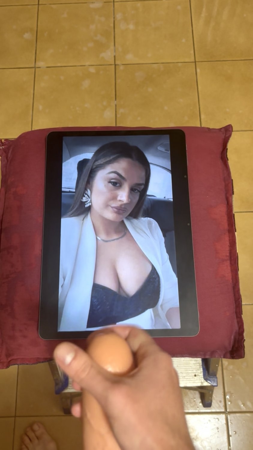 Hot girl cum splash (fake cock) (request) #v39f2gO3