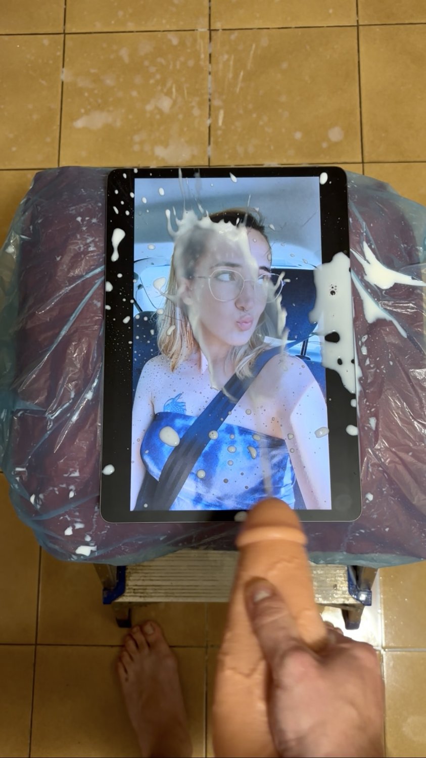 Hot blonde cum splash (fake cock) (request) #NJeMk8ZK